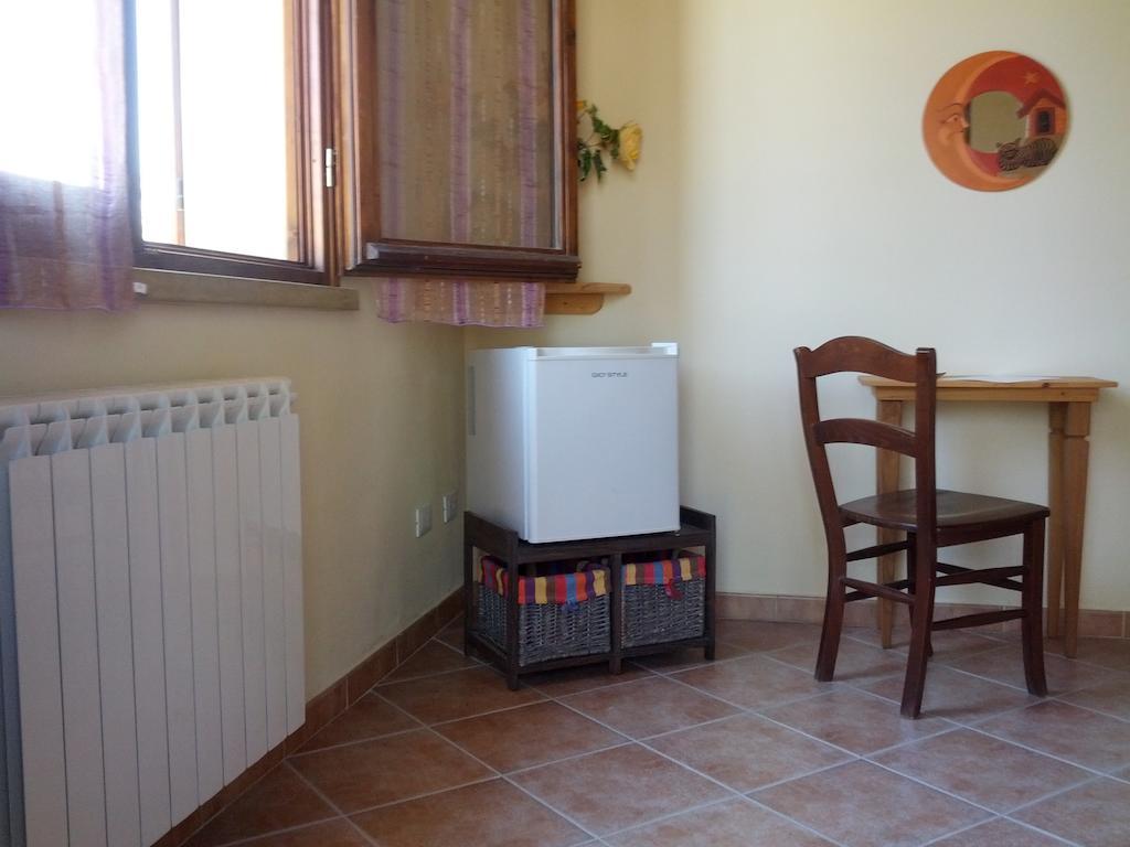 Agriturismo Il Canterino Guardistallo Eksteriør billede