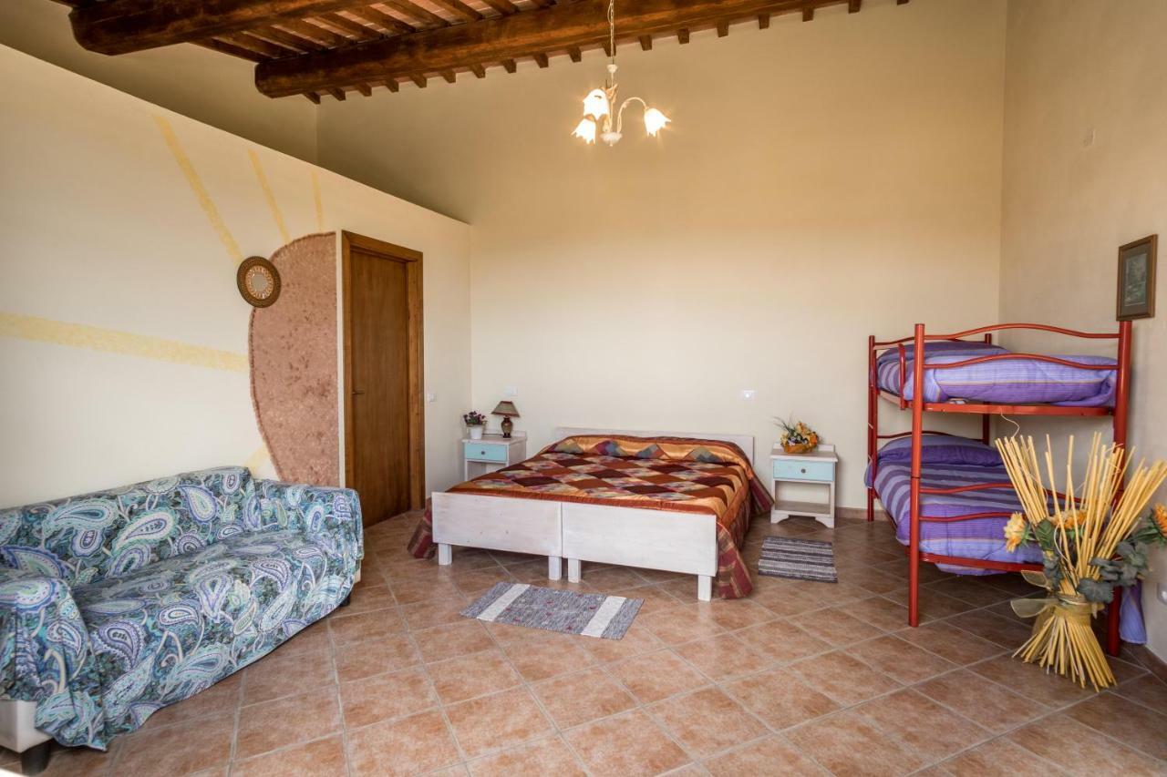 Agriturismo Il Canterino Guardistallo Eksteriør billede